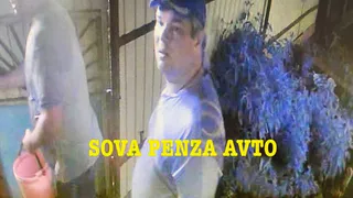 На Ново-Казанской в Пензе случайный водитель спас частный дом от огня