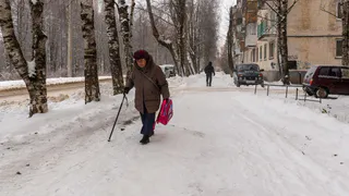 В столице Коми после ледяного дождя в травмпункт обратились 30 человек