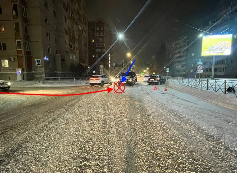 На улицах Сыктывкара произошли две аварии из-за нарушения правил при повороте