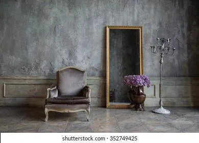 Приметы и запреты на 19 июля: не смотритесь в зеркало при таких обстоятельствах...