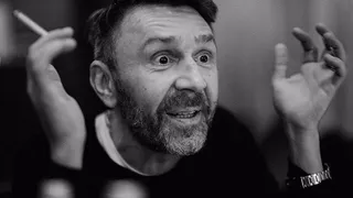 Сергей Шнуров дал интервью Владимиру Познеру