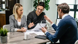 Годами тянула чужие проблемы и улыбалась — а потом силы закончились: вот что я перестала позволять другим