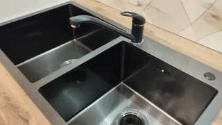 Сантехник ткнул носом на мелочь, на которую все закрывают глаза, а она способна залить соседей и оставить без денег