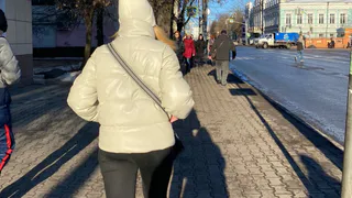 Вихрь перемен: Павел Глоба назвал знаки зодиака, которых ждет денежная удача в апреле