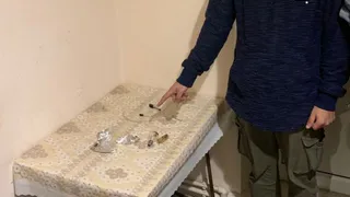 Сотрудники полиции «накрыли» наркопритон на улице Песоченской в Рязани