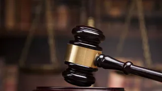 В Брянске работники «Электроаппарата» через суд добились выплаты зарплаты