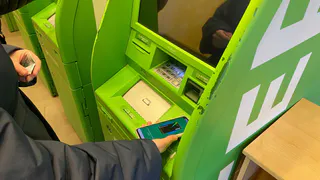 Снять деньги в банкомате больше никак не получится: новый закон вступает в силу с 26 мая