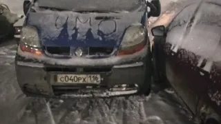 Еле не задел: нижнекамец вплотную припарковался к соседнему авто