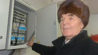 Ко дню энергетика: "Работали на аварии до двух часов ночи, устали смертельно, а внутри все цветет - дали людям тепло!"