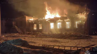 Во Владимирской области сгорел большой частный дом