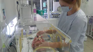 В Магнитогорске в детских больницах готовы принять на работу выпускников медицинского колледжа