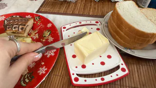 Быстрый способ отличить хорошее сливочное масло от подделки: даже резать не придется - запомните раз и навсегда