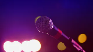 В 80-е этой песни стыдились наши бабушки и дедушки: сегодня ее часто включают даже в детских садах