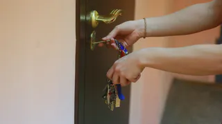 Рязанка вернула себе квартиру, которую заняли родственники