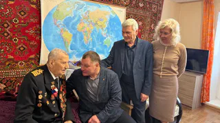 В областном центре 97-летие отметил почётный гражданин города Владимир Коробчевский