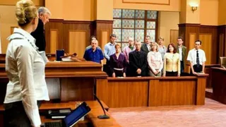 Присяжные заседатели смягчили наказание избившему до смерти знакомого брянцу