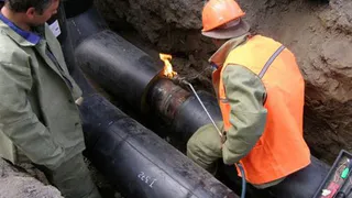 В Нижнекамске начался капремонт магистрального трубопровода