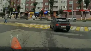 Нетерпеливого брянского водителя наказали по записи видеорегистратора
