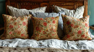 Даже старые подушки начнут благоухать свежестью - 2 хитрости от пота и изношенности