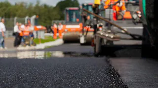 Власти города отчитались о ходе ремонта дорог в Рязани