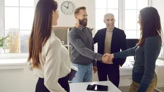 Ни с кем не знакомьтесь: что нельзя делать 21 июня