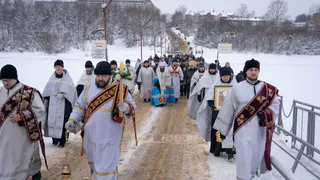 В Сыктывкаре верующие приняли участие в праздничных крещенских мероприятиях