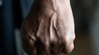 В Камешкове задержали троих участников уличной драки и возбудили уголовные дела