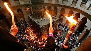 В Нижнекамск привезли Благодатный огонь