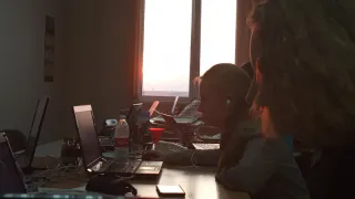 Такое поведение на работе выдаст ваш низкий интеллект: три привычки посредственного сотрудника