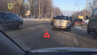 На Куйбышевском шоссе на пешеходном переходе столкнулись две иномарки