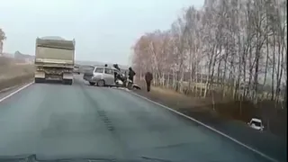 ДТП на скопинской трассе: одна из машин улетела в кювет