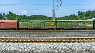 Во время детонации артсклада в Киржаче железнодорожники убрали с путей цистерны с опасными грузом