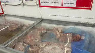 Почему мясо из "Светофора" такое дешевое и чем отличается от такого же в "Магните" и "Пятерочке"