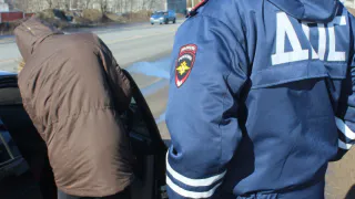 «С завтрашнего дня начнут аннулировать права»: водители столкнутся с неожиданным сюрпризом