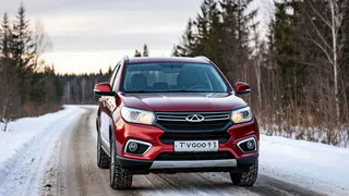 В автосалоне сказали "почти как РАВ4" - а по факту вышло вот что: мой честный разбор Чери Тигго 5