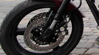 Пьяный мотоциклист попытался сбежать от полицейских в Александро-Невском районе