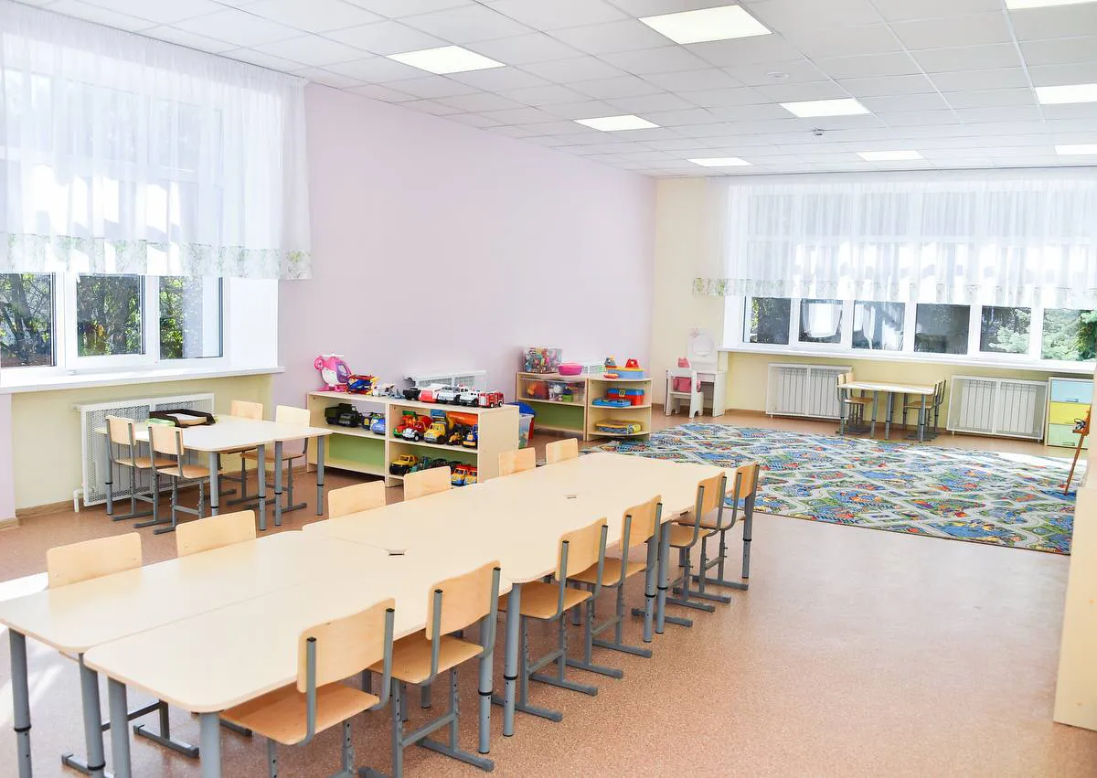 Детский сад «Сказка» в Нижнекамске обновляет игровые площадки за 1,2 млн рублей 