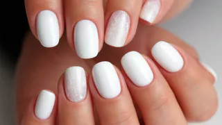 50 оттенков белого — вот как выбирать идеальный молочный тон для любого образа