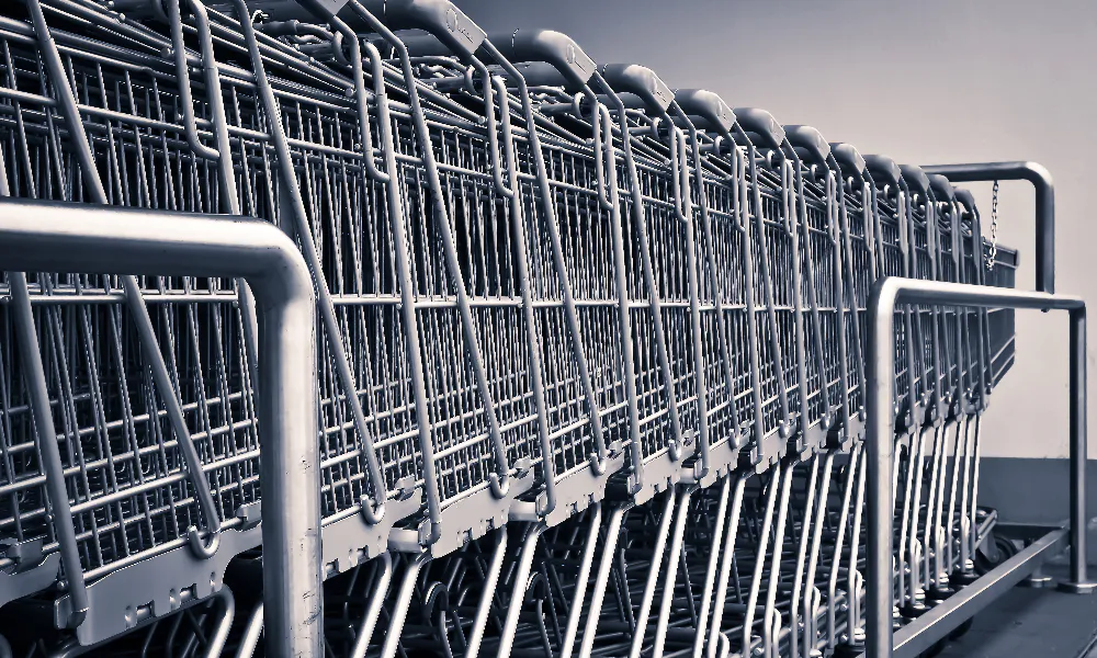 Новый виток скандала с гипермаркетами «Светофор»