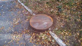 Эффект PRO Города – люк на Зубковой закрыли, администрация сработала оперативно