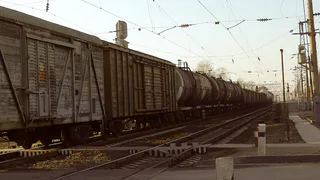 В Рязанской области под поездом погиб мужчина - подробности трагедии