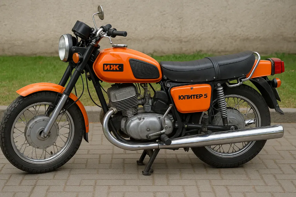 Выставили на продажу новый мотоцикл "ИЖ-Юпитер 5" — заводская обрешётка, пломбы, люлька в комплекте: за такую цену беру не глядя