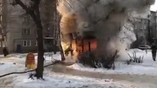 На улице Чкалова в Рязани сгорела палатка - погиб человек