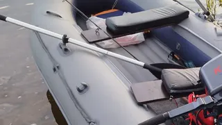 Новочебоксарские спасатели помогли мужчине, который выпал с надувной лодки на Волге