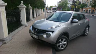 Дерзкое нарушение правил парковки: автохам замечен у стен администрации