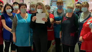 Видеообращение: работники ТРК "Полетаевский" просят отменить QR-коды