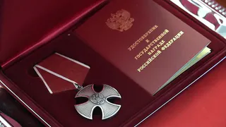 Стало известно, какие доплаты положены военнослужащим за награды