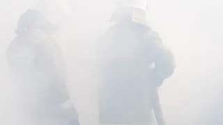 Загорелся вагончик: при пожаре в Дубровичах пострадал человек