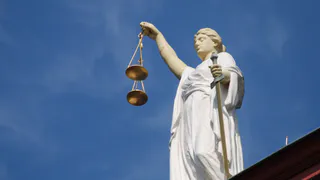 В Суземке подали иск к подрядчику после ремонта дома культуры