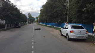 Вот, что бывает, если подросток за рулем: в Рязанской области девочка на "Питбайке" врезалась в "Рено"